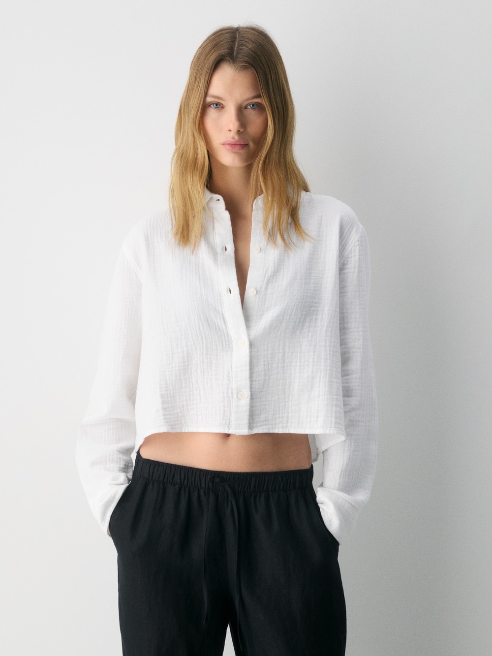 Aritzia Little Moon AirPlush Cotton™ Sail Cropped Shirt